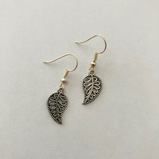 Silver mini leaf girls earrings