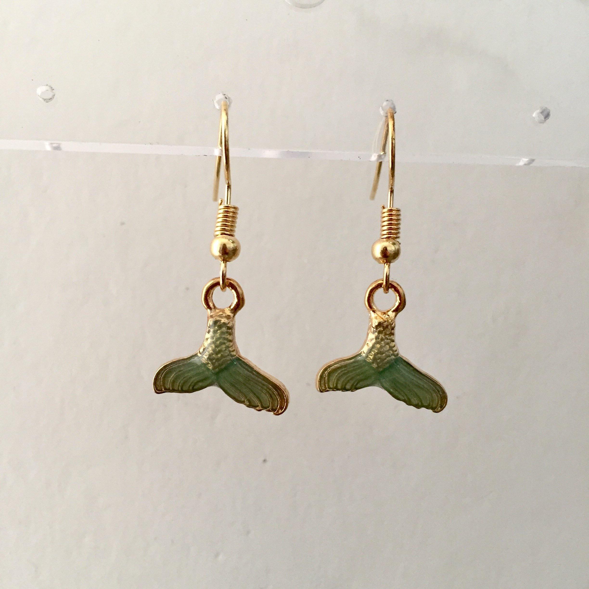 Jade green fin girls earrings - Zees Fashion